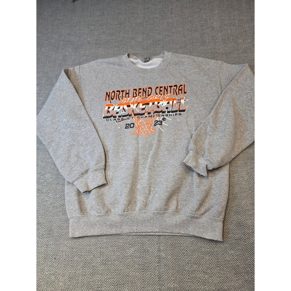 Gildan Sweatshirt Men M Gray North Bend Central 2023 Basketball Graphic Crewneck